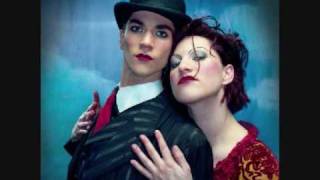 Girl Anachronism (The Dresden Dolls) original/album version