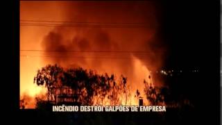 Incêndio destrói empresa de reciclagem em Pedro Leopoldo