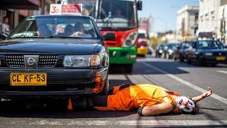 TUGA - "Con su permiso" Espectáculo callejero