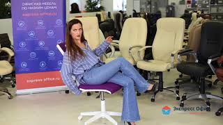 Обзор экстравагантного компьютерного кресла Puska из ткани фиолетового цвета