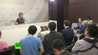 Мария Захарова пообещала станцевать для журналистов калинку