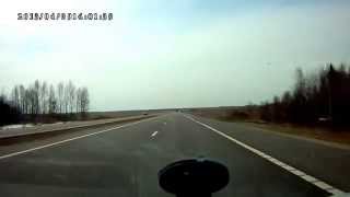 Истребители испытывали низкий полет над трассой M1