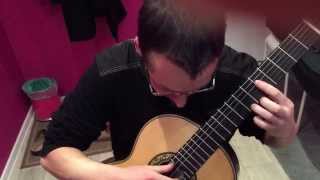 М.Легран "Шербургские Зонтики" (Guitar Cover) - Играет Ученик: Андрей Кольго