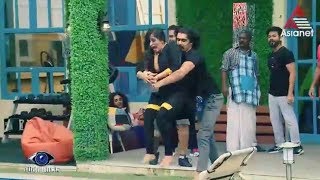 Shiyas kareem & Aditi Rai cute video?? Big boss malayalam-vennila chandana kinnam