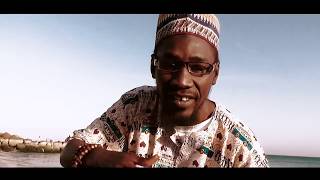 CRAZY COOL Feat NDIAGA MBAYE - GOUDI GOUDI AGG (clip officiel)