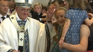 Pope Francis departs Mass at Philadelphia cathedral