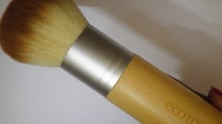 EcoTools Bamboo Bronzer (Kabuki) Brush Review
