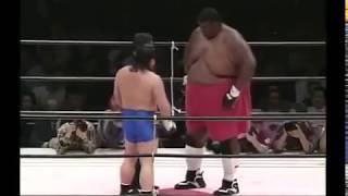 MMA Fighter vs  Sumo
