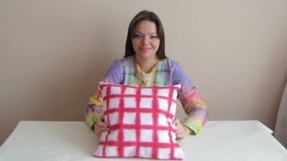 Шитьё и роспись декоративной наволочки в технике узелкового батика.