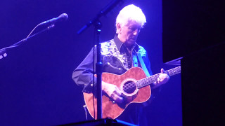Crosby, Stills & Nash - Watch Out for the Wind [Graham Nash song] (Houston 08.25.14) HD
