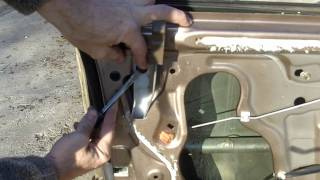 Honda 2002 crv Door actuator japan how to. a Unconventional way