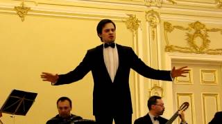"Слушайте, если хотите..." поет Альберт ЖАЛИЛОВ