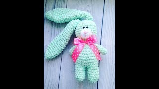 Зайчик из плюшевой пряжи крючком