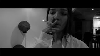 M-Triplesiete Ft. Merser - Vacía (Video Oficial)