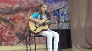 Новелла Матвеева__Синее море Исполняет Ксения Шабаева