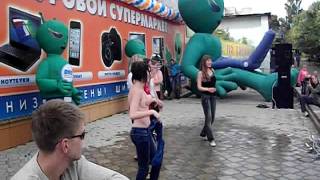 Горячее открытие ДНС в Кирове! Мисс Мокрая Майка!