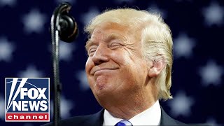 Trump gives fiery speech at Republican committee dinner