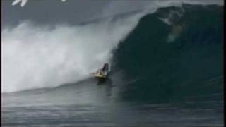 Girls Bodyboarding Mentawaiis
