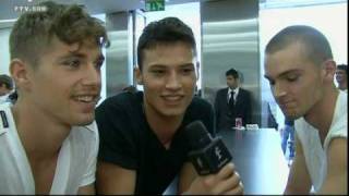 fashiontv | FTV.com - Dolce & Gabbana Backstage