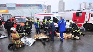 Bus Drives Into Pedestrian Underpass in Moscow