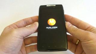 Motorola RAZR unboxing