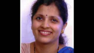 Apoorva Gokhale, a Grand daughter of Pandit Gajananrao Joshi presents a Raga 'Basant'.