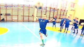 "Удары с разворота - NEW" (ФУТБОЛ ДЛЯ ДЕТЕЙ В САНКТ-ПЕТЕРБУРГЕ У МЕТРО ЗВЁЗДНАЯ)