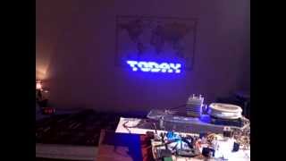 12 mirrors alpha numeric laser projector