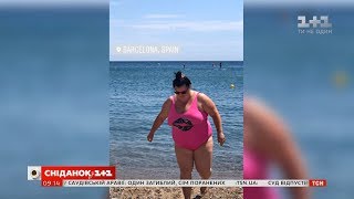 Реперка alyona alyona поділилась пікантними фото в купальнику