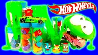 Hot Wheels Color Splash & Trash Science Lab Color Shifter Ooze Volcano FUN