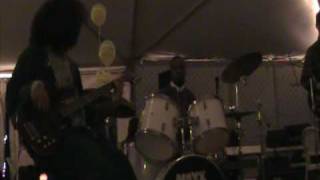 walking on the moon performed by ***Brain Spray***