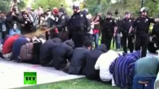 Police mace peaceful California students at an OWS protest