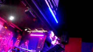 Arnel Pineda-Don't Stop Me Now-Queen@RV