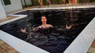 A PISCINA DA NOSSA CASA ESTÁ PRETA! ( está tóxica )  ‹ NeagleHouse ›