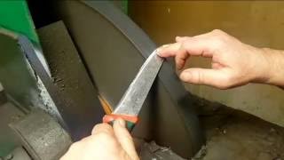 1. Come affilare un coltello con la mola ad acqua!