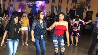 El Pavido navido no puede faltar en un baile ?? gran baile con Tropicalisimo Lobo ? negro NOA NOA