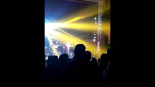 Олег Винник.Таюне "Зову тебя" Житомир 06.03.2016