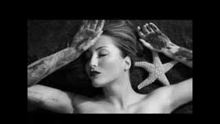╰★╮I say a little prayer Aretha Franklin