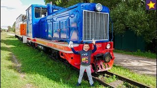 Поезда для детей Настоящая узкоколейная железная дорога с тепловозами Trains For Kids