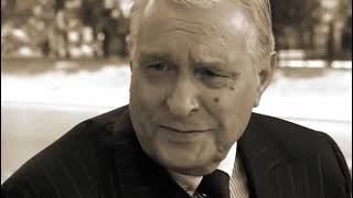Кто управляет человеком? Рассуждают : Берлиоз, Воланд и Бездомный (М. Булгаков-Мастер и Маргарита)