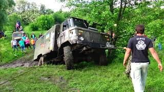 ГАЗ 66 пытыемся положить на бок off-road 4x4