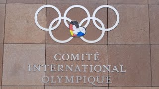 Активисты из Германии устроили флэш-моб «Катюшей» в CAS [Голос Германии]