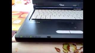 Pokaz laptopa Fujitsu Siemens Amilo Pro V2010