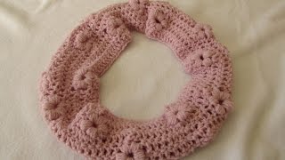 How to crochet a puff stitch flower cowl / scarf / snood