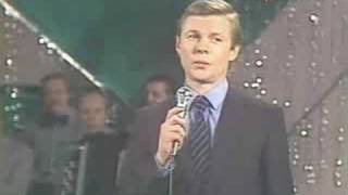 Виталий Соломин - Песня о дружбе