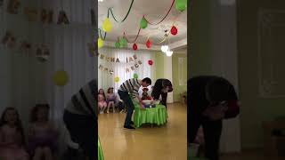 Веселая игра с папами Утренник 8 Марта в детском саду