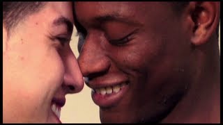 Uno contra otro - Corto gay