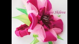 Цветок Канзаши из узкой ленты . Kanzashi flower of the narrow ribbon .