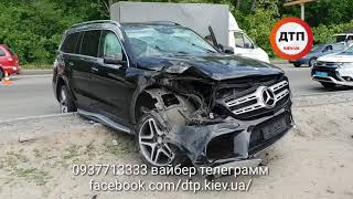 16.05.2018 ДТП КИЕВ ГОСТОМЕЛЬСКАЯ ТРАССА МЕРСЕДЕСЫ И РЕНО
