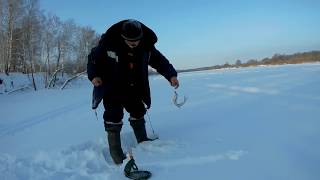 Рыбалка на Вятке. Поздравляю всех с 23 февраля!!!!